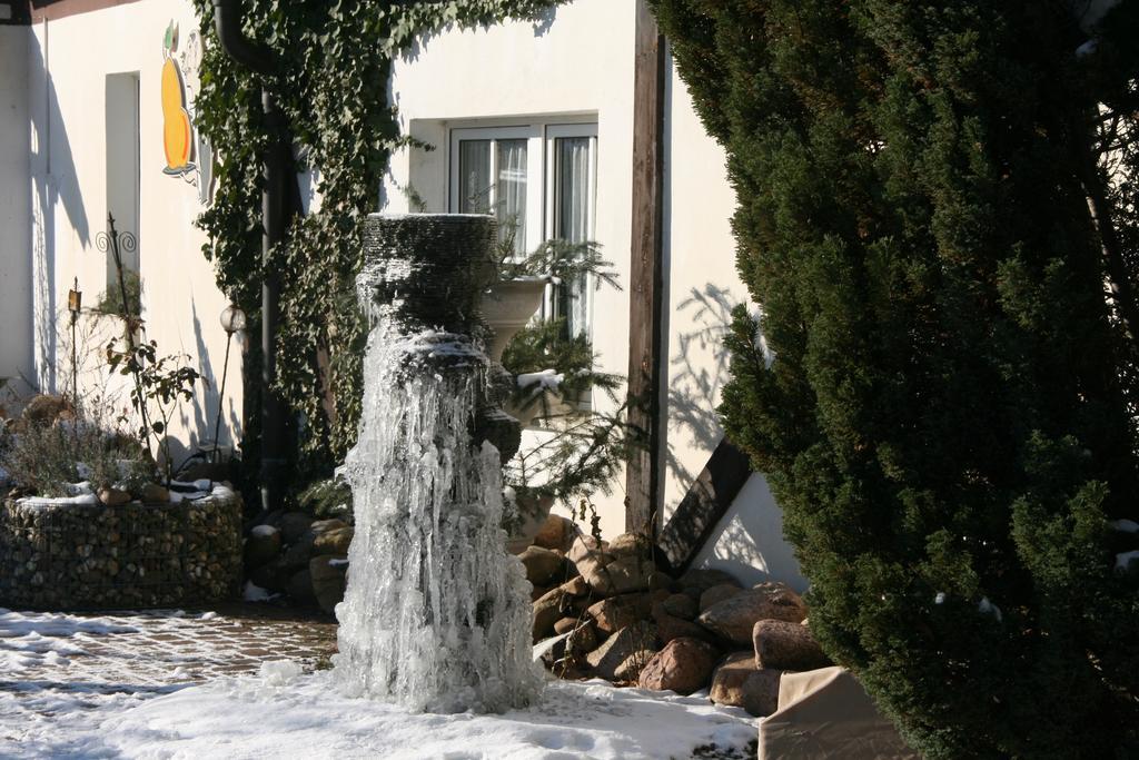 Romantik Landhaus & Pension Klaps Liebling 吕本 外观 照片